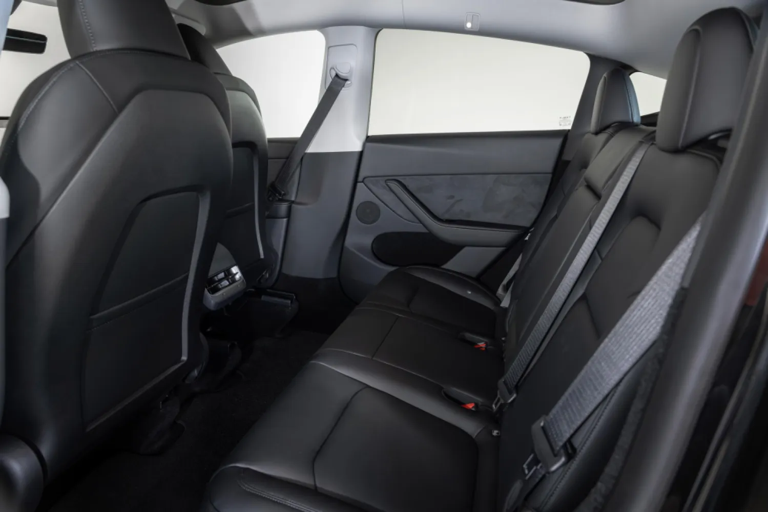 Banquette arrière cuir Tesla Model Y
